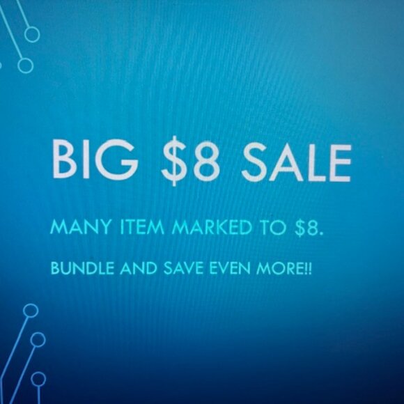 SUPER CLOSET CLOSEOUT - Picture 1 of 1